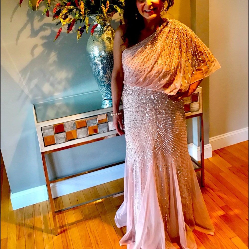 Very flattering formal gown. Rose Gold